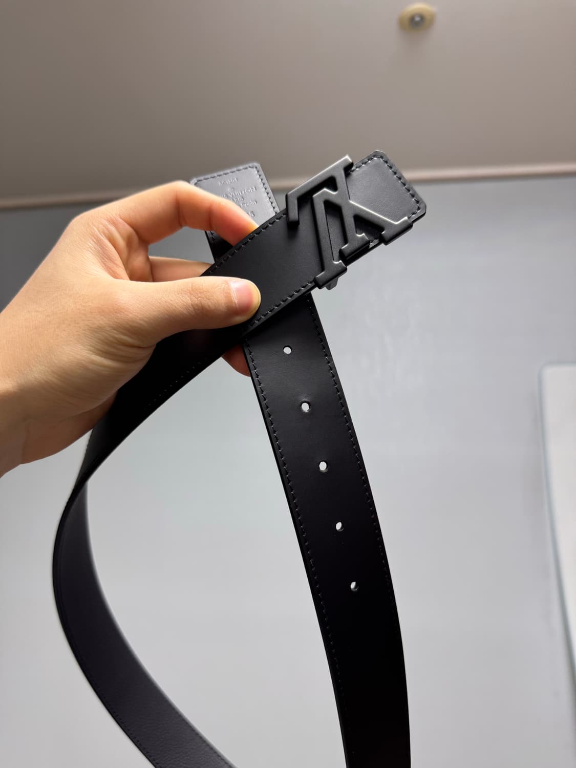 루이비통 에어로그램 리버서블 벨트 35mm 상품이미지2