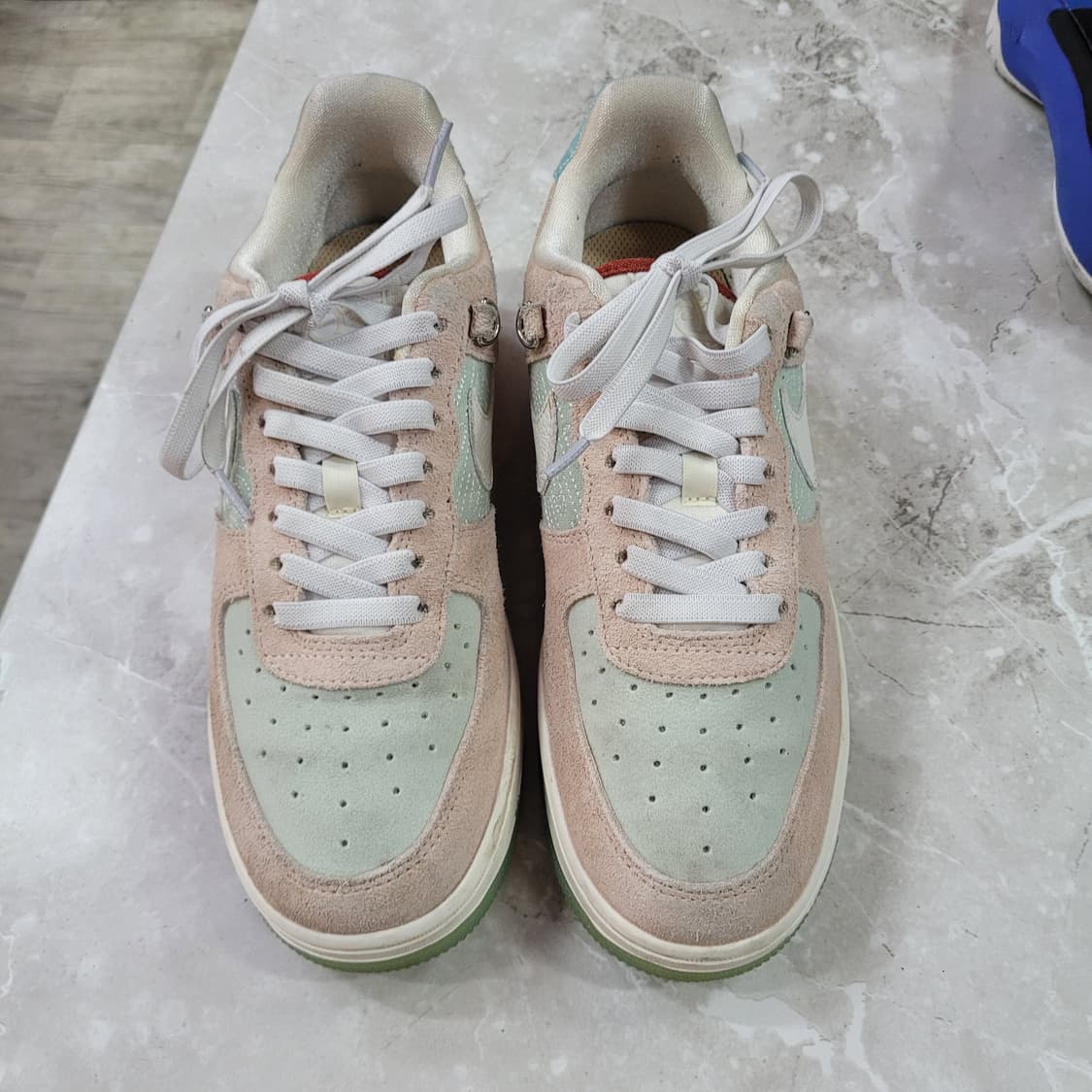 Nike 에어포스1 '07 LX 쉐이플리스 폼리스 리미티드리스 상품이미지1