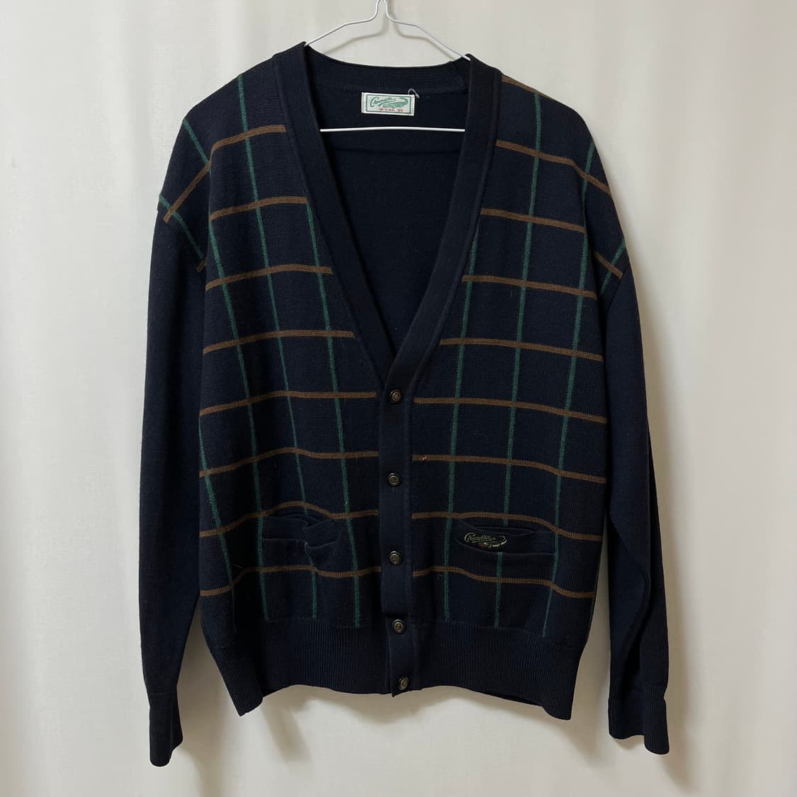 크로커다일 자수로고 윈도우페인 체크 브이넥 가디건 M/95 상품이미지1