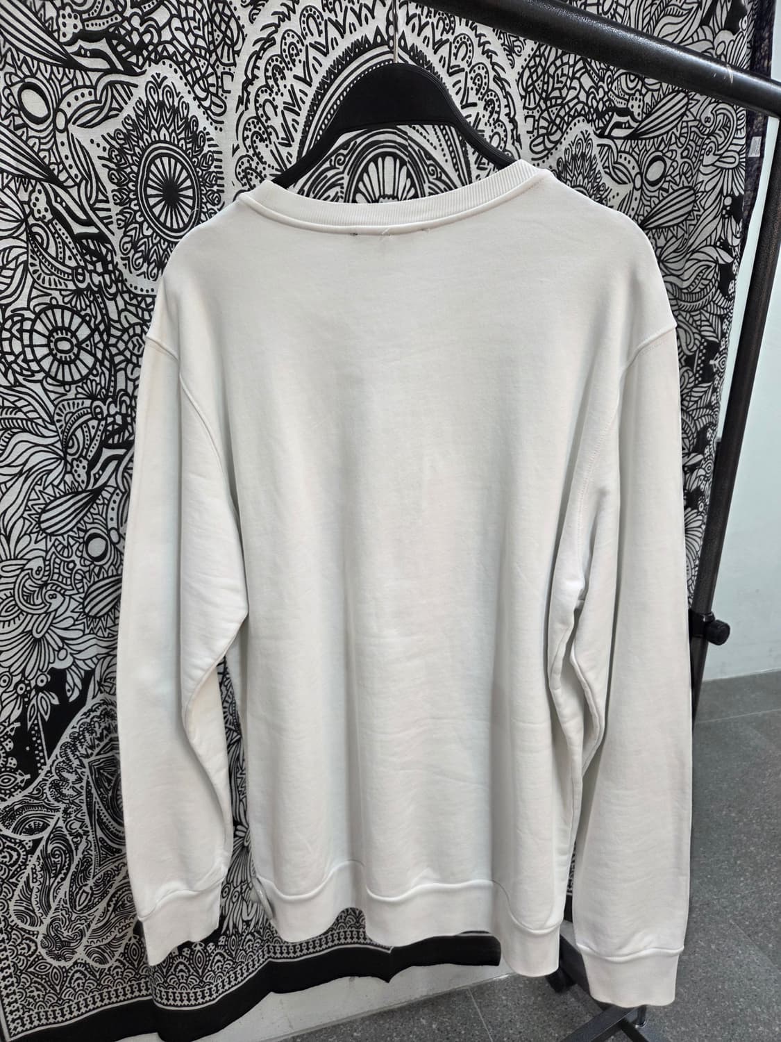 DIESEL 디젤 화이트 롱슬리브💯 상품이미지4