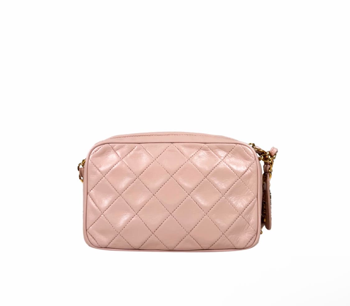 [OS] 샤넬 여성 CC로고 금장 램스킨 체인 크로스 숄더 카메라백 핑크 상품이미지3