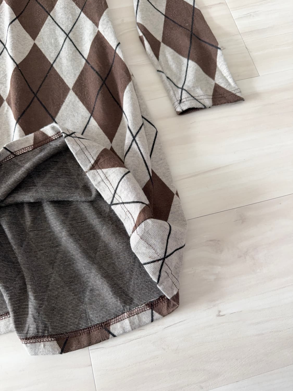 Brown argyle off-shoulder dress  상품이미지10