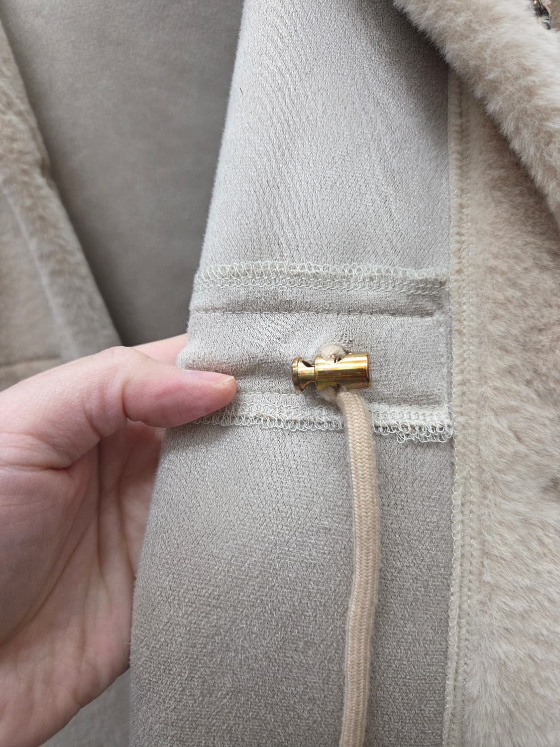 헤레이스 밍크퍼 후드 코트 상품이미지4