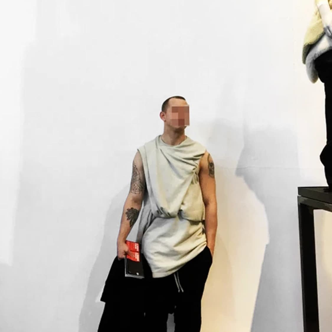 릭오웬스 - 16FW MASTODON 드레이프 스웻 슬리스리스 - 그레이 상품이미지4