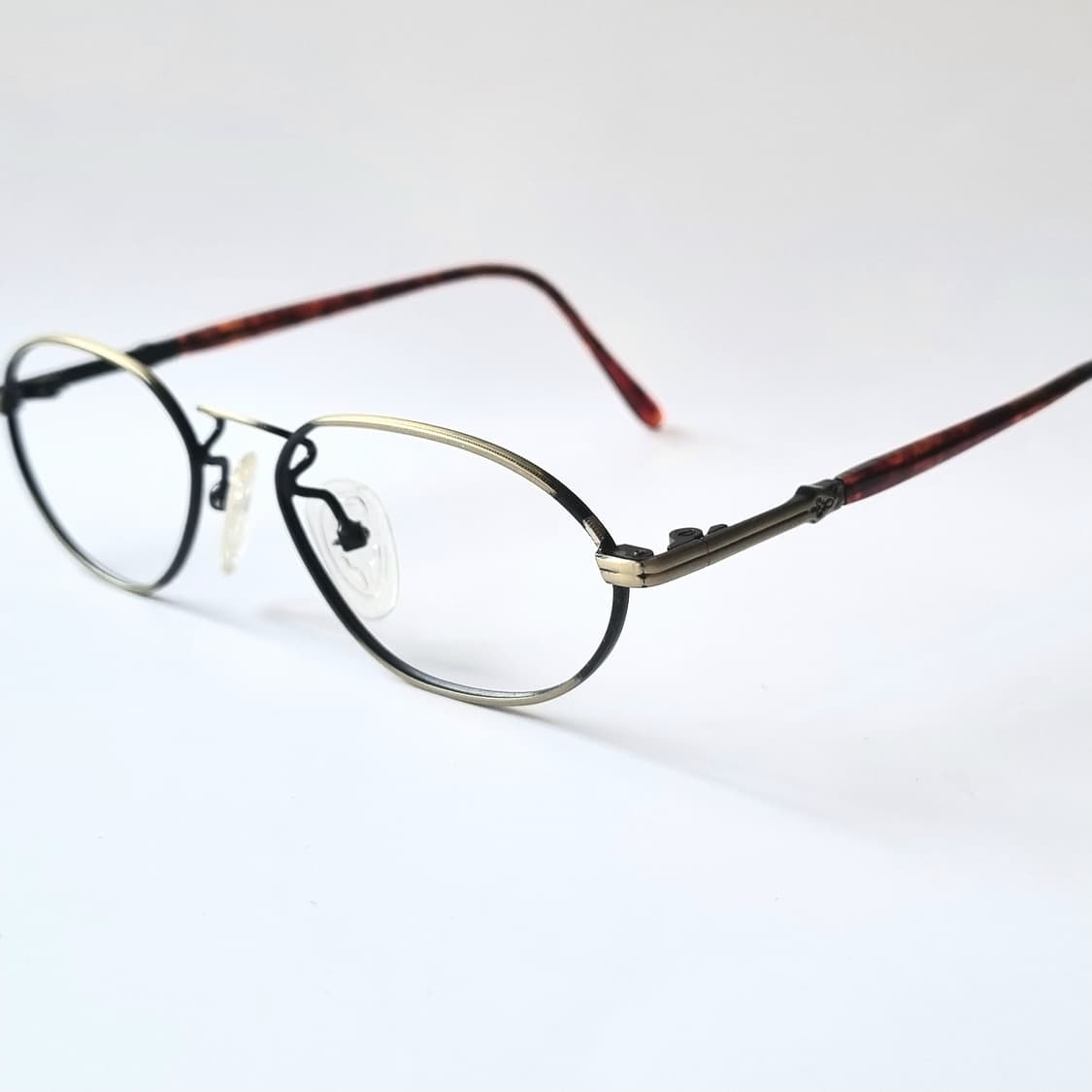 진열상품  오벌 빅사이즈  엔틱 안경테 132 상품이미지1