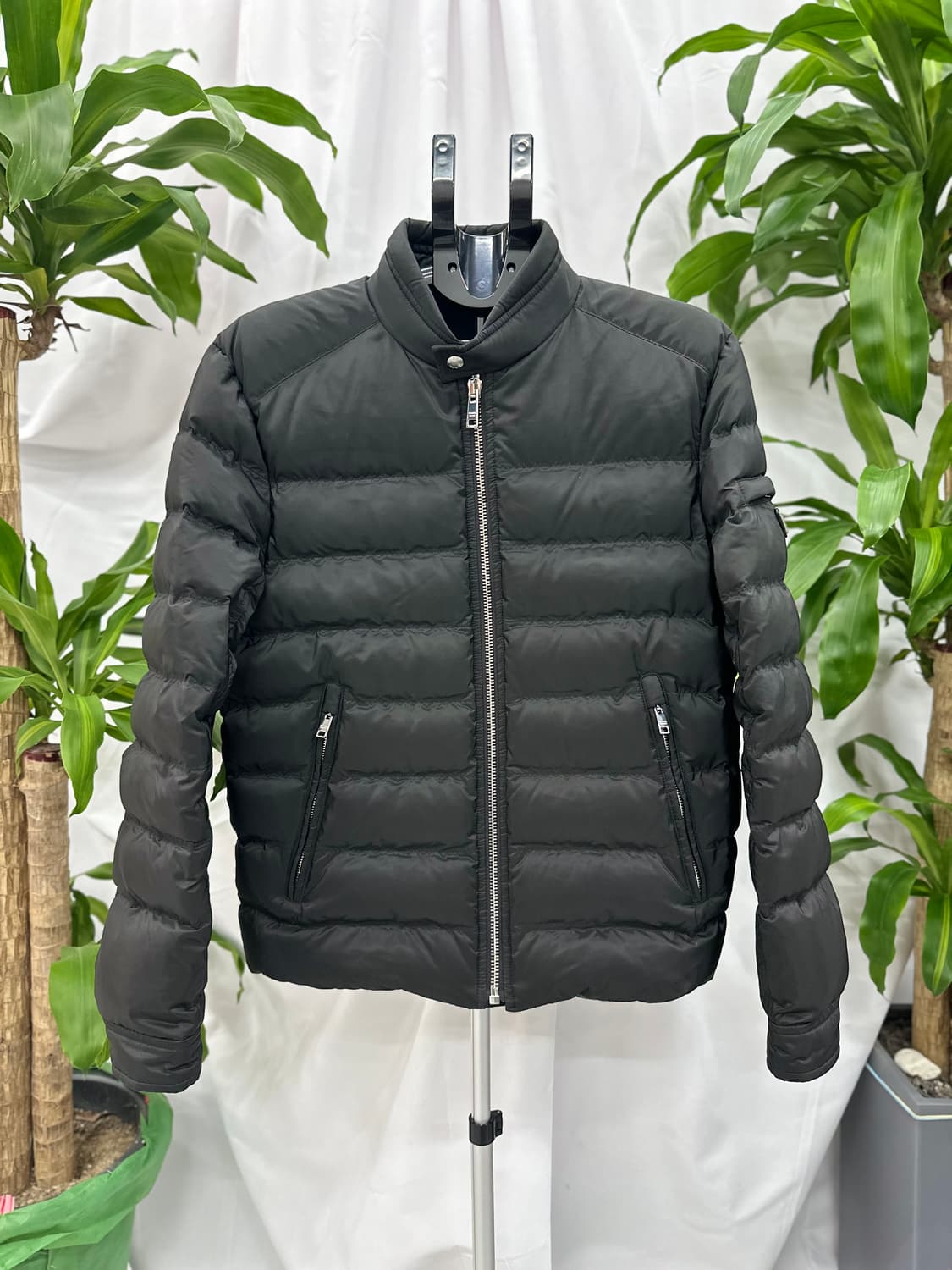 프라다 삼각로고 패딩 자켓 48 상품이미지1