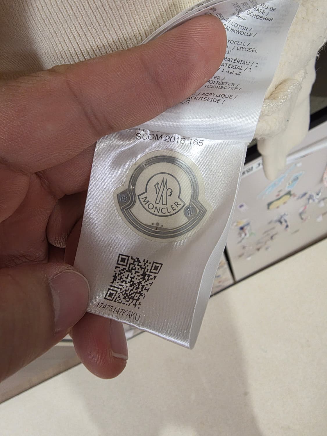 MONCLER 몽클레어 MAGLIA GIROCOLLO 빅로고 맨투맨 상품이미지5