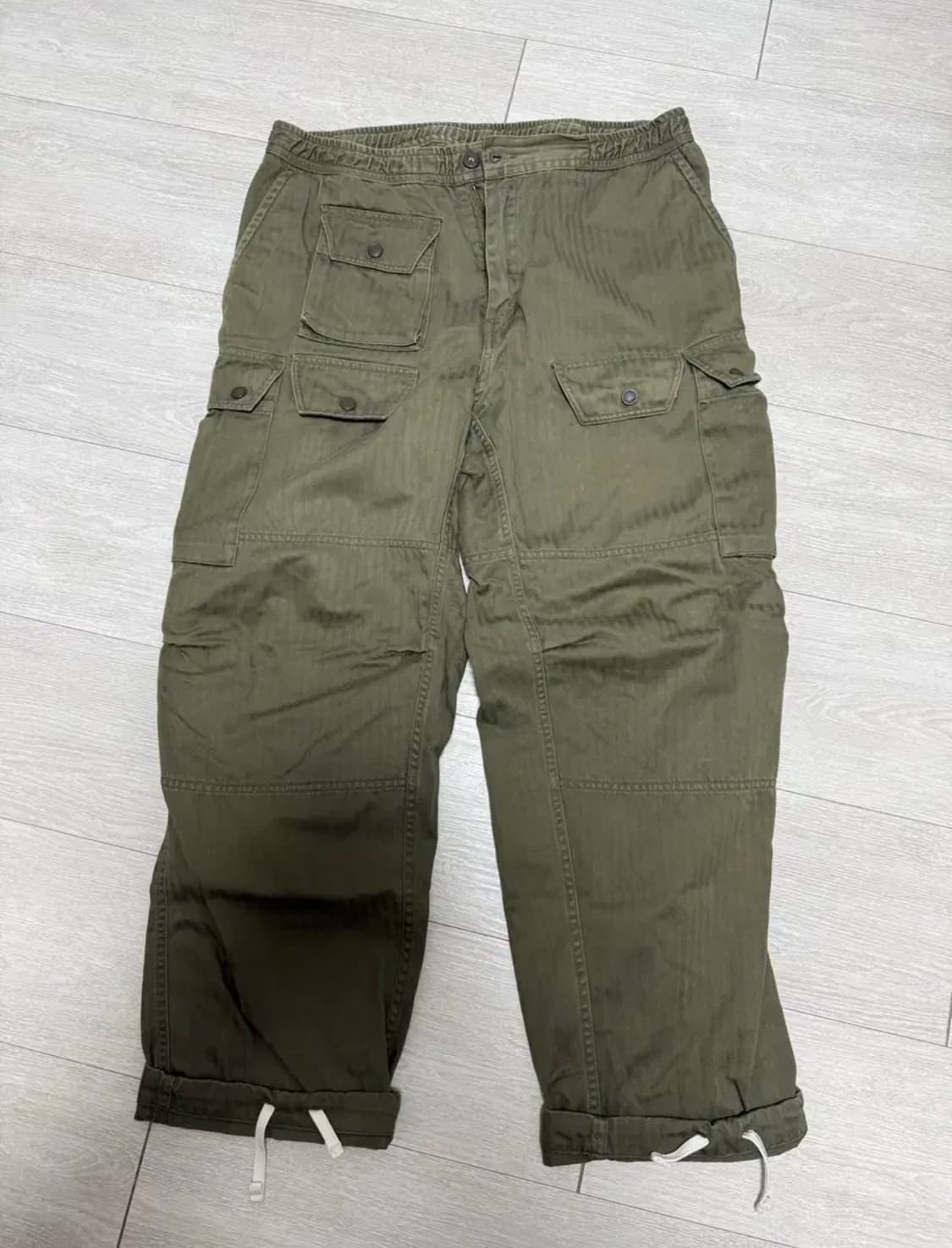 스펙테이터 10/10 이지조거 카키 L사이즈 판매 상품이미지1