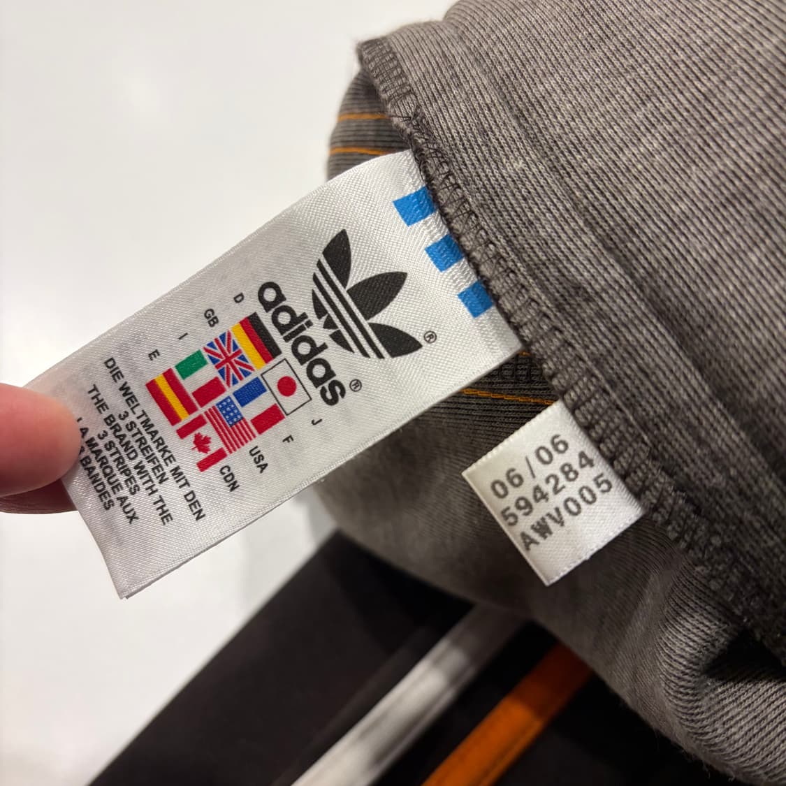 [105] 06s 아디다스 오리지널 스포츠 트랙 팬츠 브라운 C742 상품이미지6