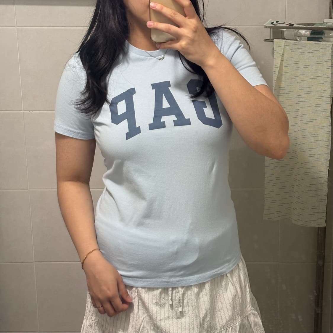 갭 시나모롤깔💙 하늘색 딱붙 반팔티 M 상품이미지2