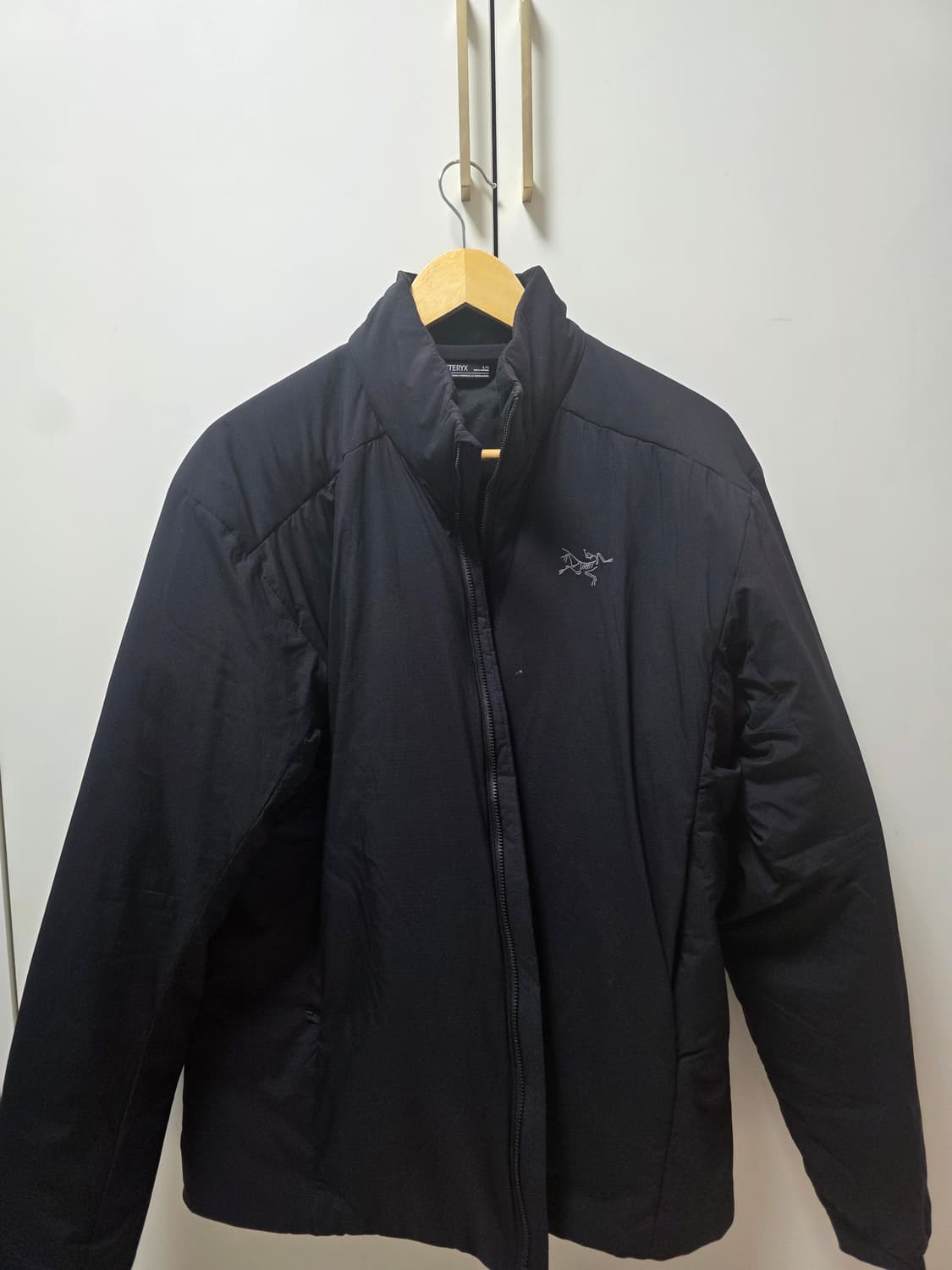 아크테릭스 아톰 헤비웨이트 자켓 블랙 [L] 상품이미지1