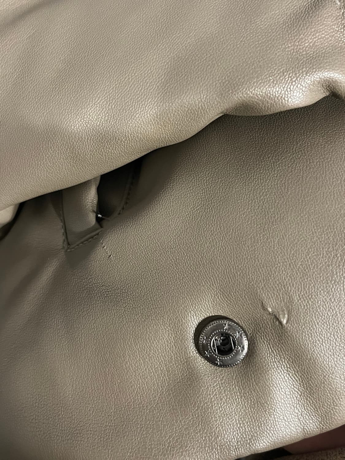 트리밍버드 레더 패딩 모카그레이 상품이미지5