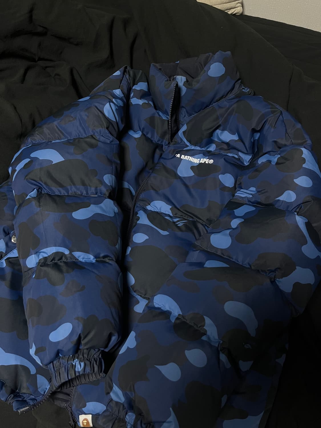 베이프 컬러 카모 리버시블 다운 자켓 패딩 24FW 상품이미지2