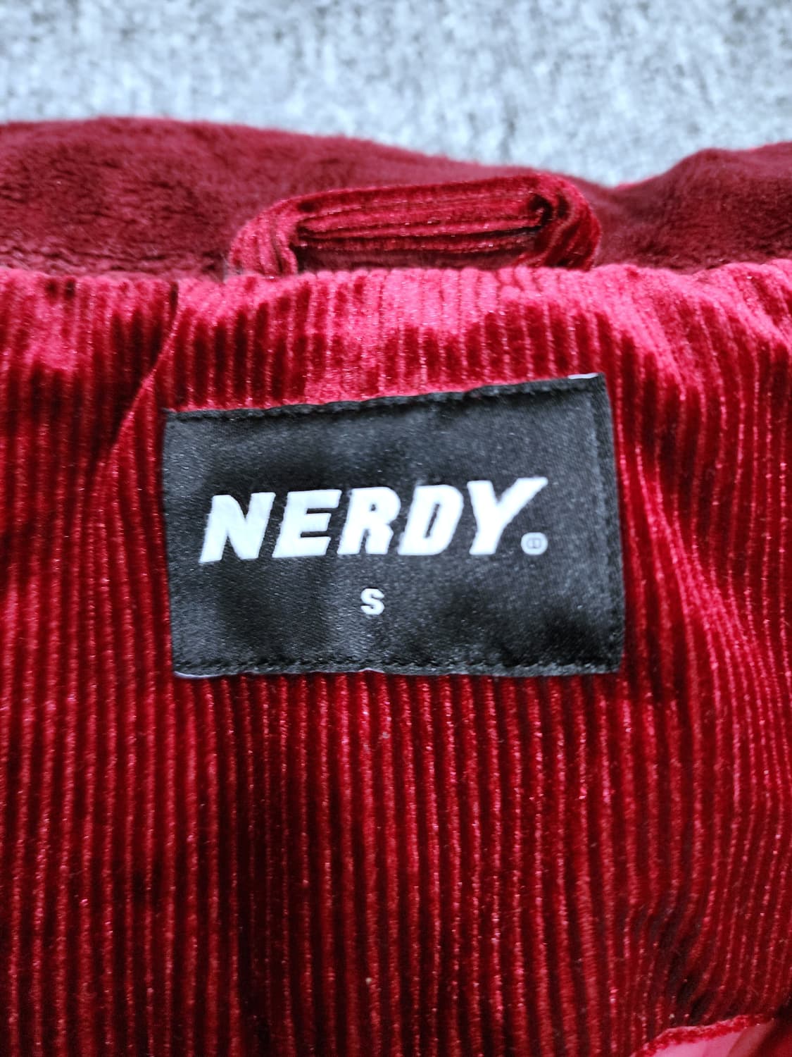 널디 코듀로이 벨벳 다운 패딩 자켓 버건디 S 상품이미지5