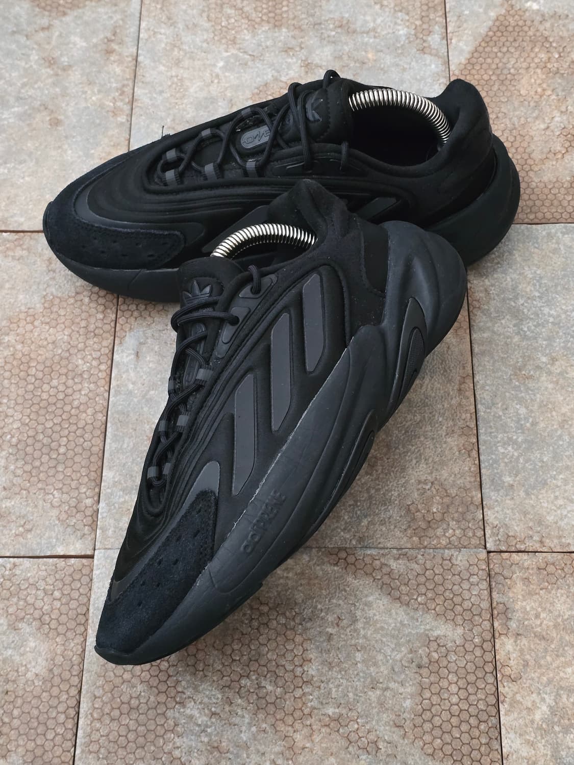 (230)아디다스 오젤리아 트리플 블랙 상품이미지3