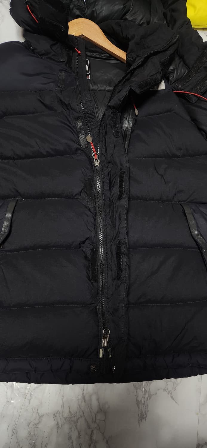 노스페이스 눕시 써밋 패딩 점퍼 필파워 800 블랙 상품이미지5