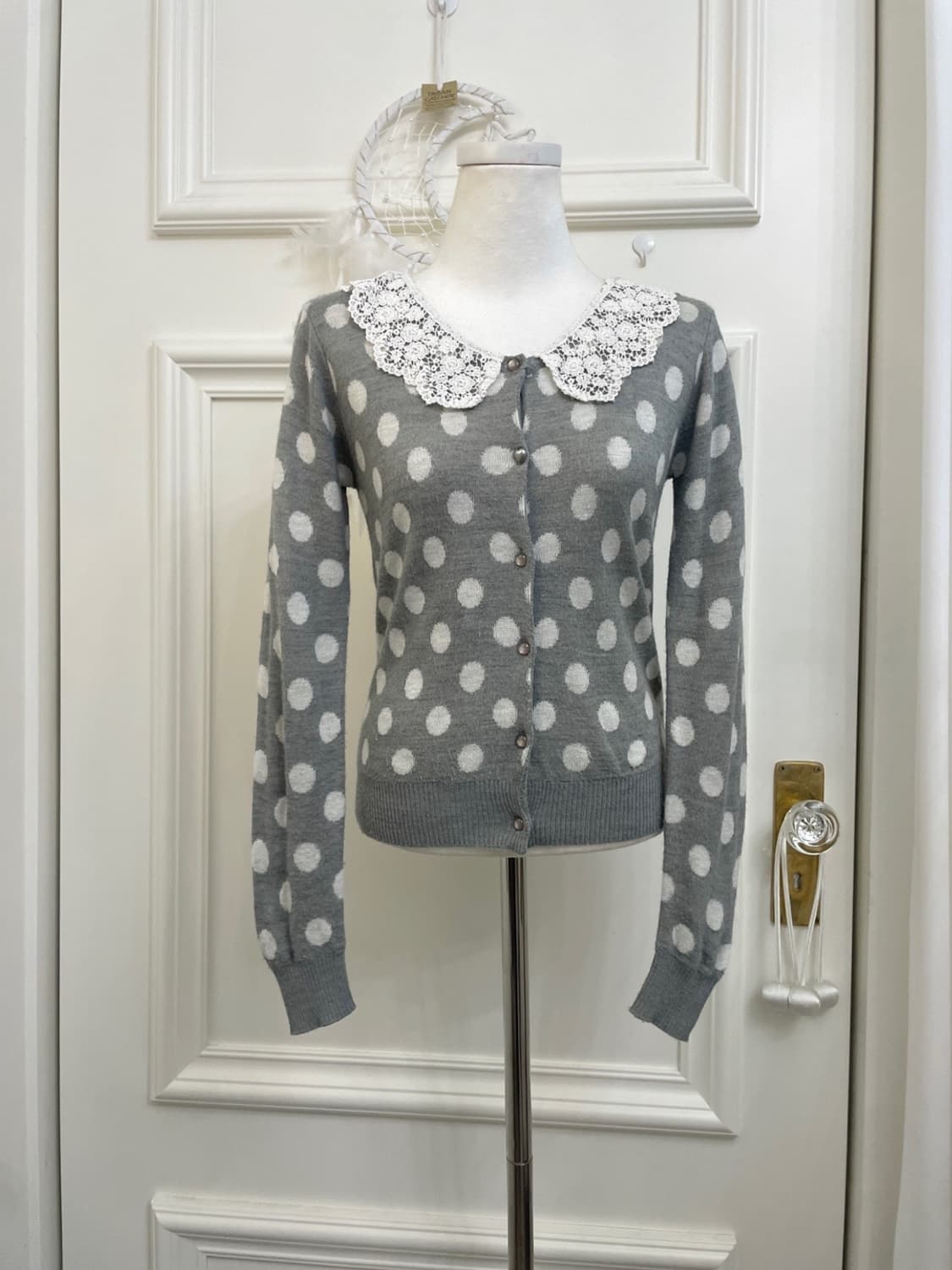 INGNI gray dot lace collar soft cardigan 상품이미지1
