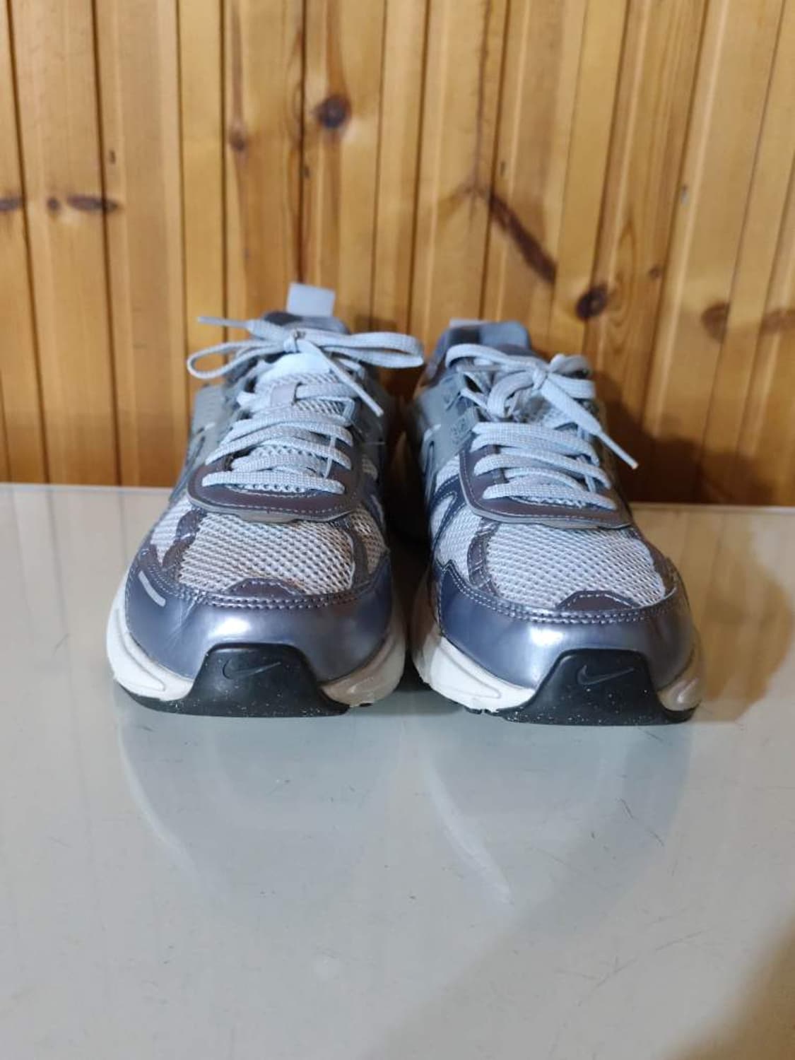 275mm 나이키 V2K 런 퓨어 플래티넘 울프 운동화 상품이미지3
