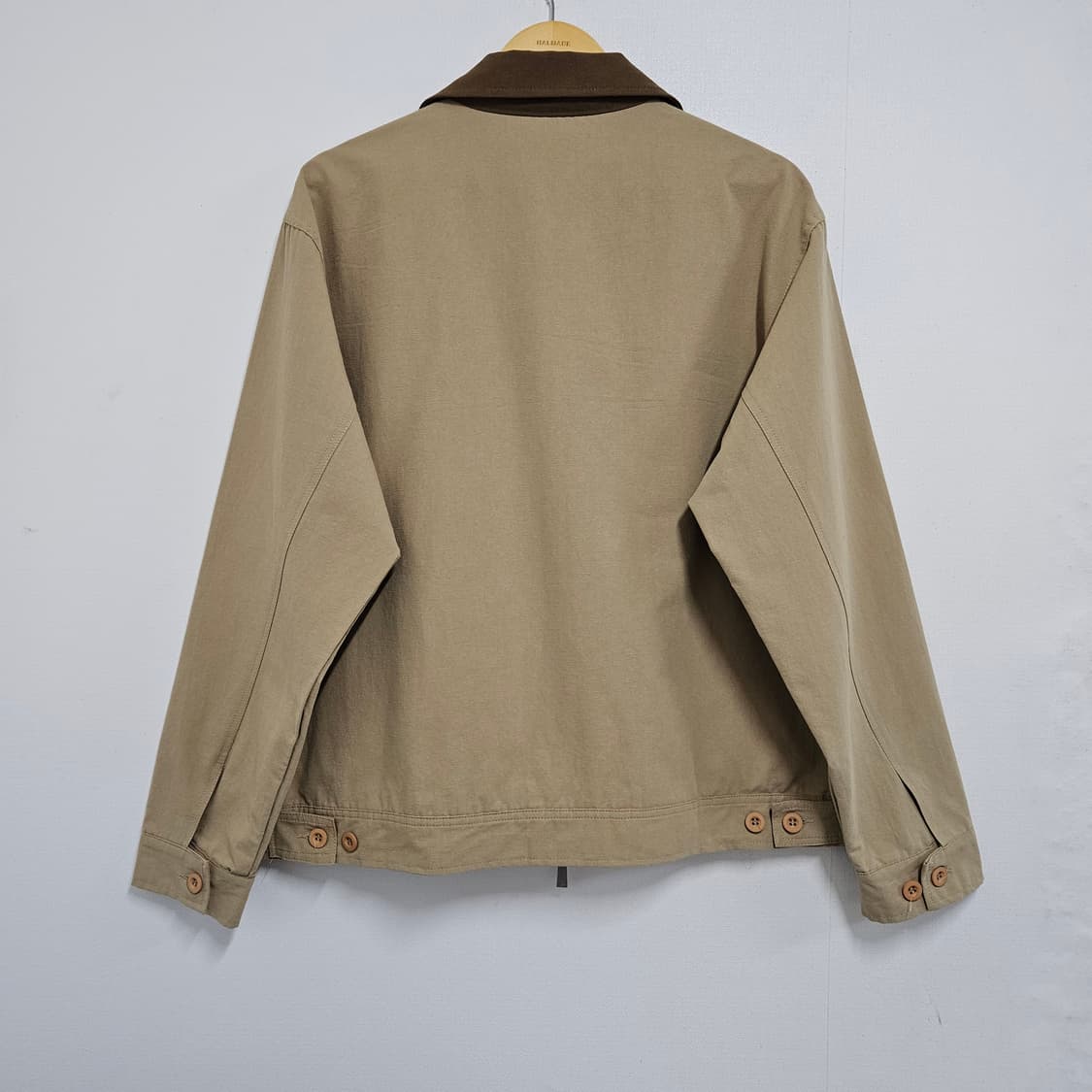 M 100) 새상품 시그니처 워크자켓 베이지 상품이미지4