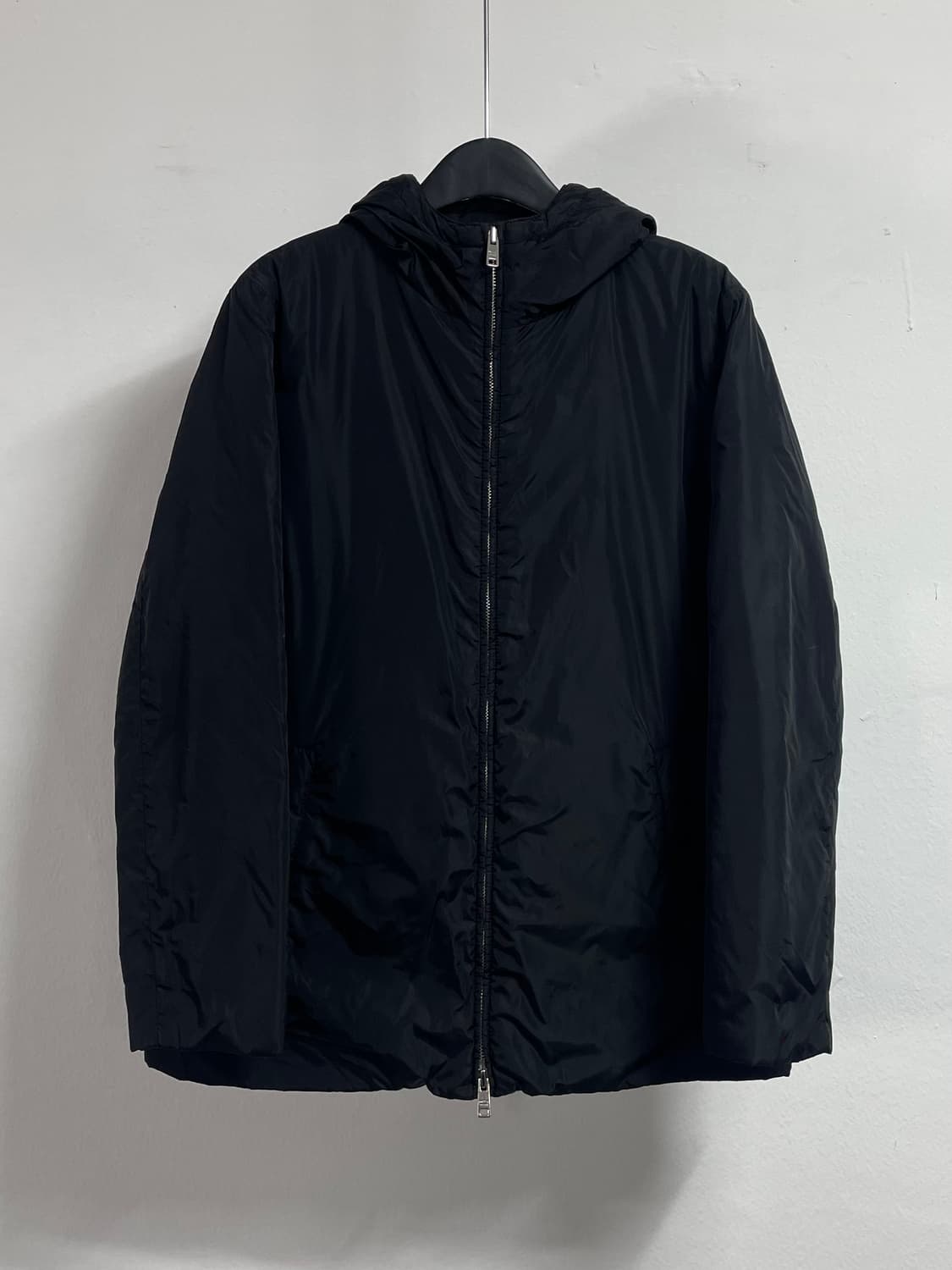 프라다 우먼스 리나일론 투웨이 점퍼 (on.331) 상품이미지1