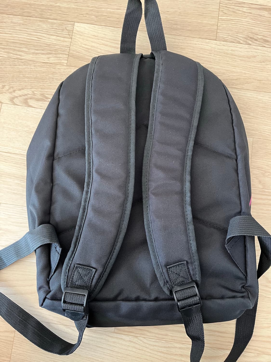 안티소셜소셜클럽 Broken Backpack Black 상품이미지4