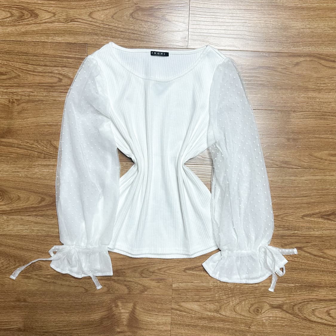 빈티지 잉그니 화이트 레이스 리본 블라우스 히메갸루 로걀 라떼 발레코어 상품이미지1