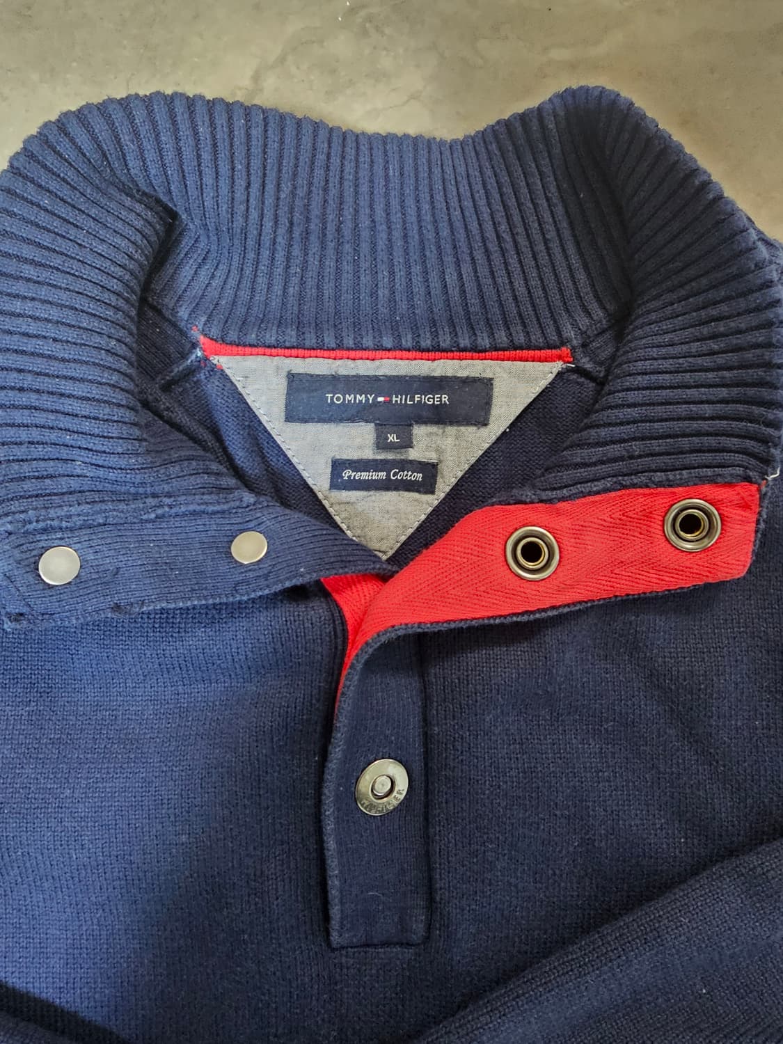 타미힐피거 헨리넥 버튼 니트 XL 상품이미지2