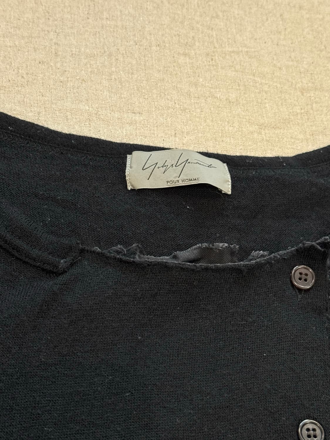 요지야마모토 뿌르옴므 비대칭 헨리넥 니트 상품이미지5