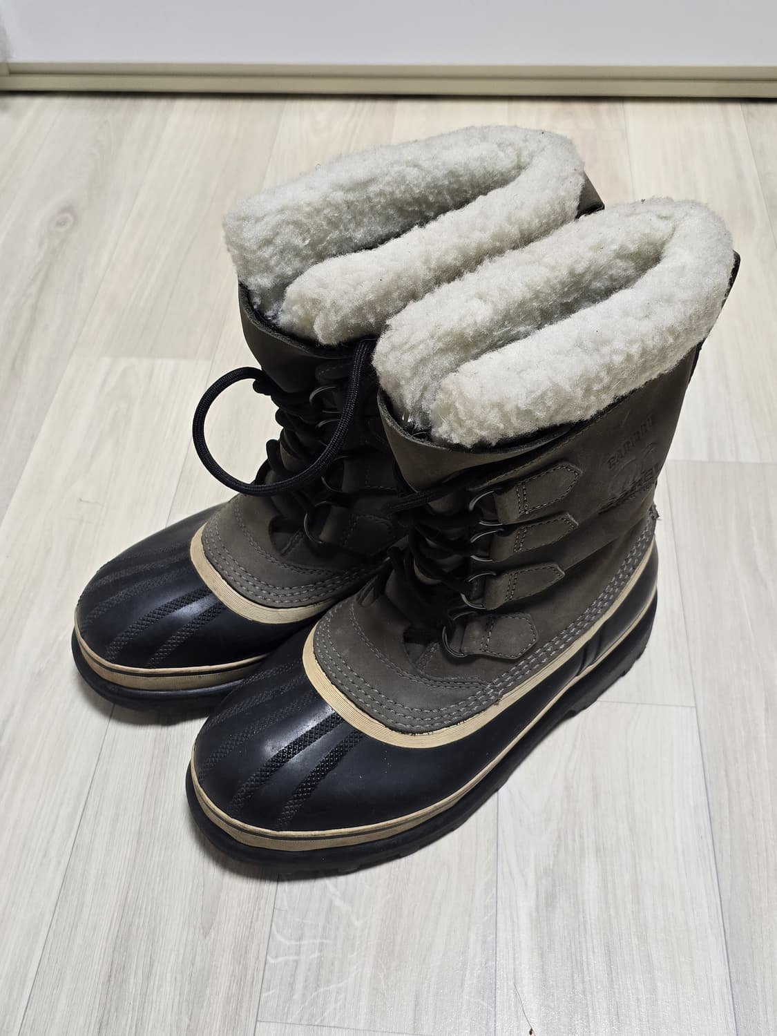 소렐 카리부 방한부츠 (그레이/250) 상품이미지1