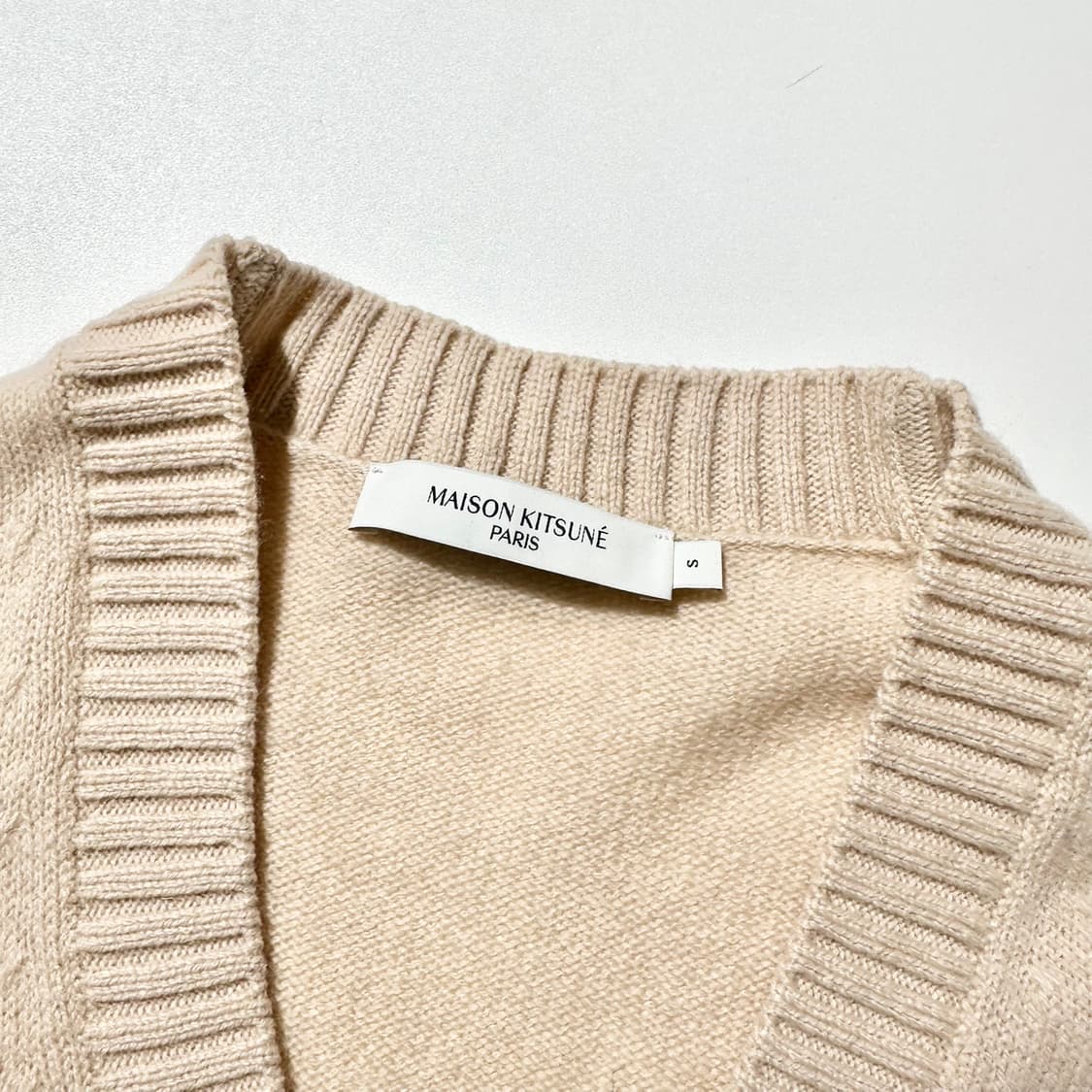 (매장판) 메종키츠네 베이비폭스 울 니트 가디건 상품이미지4