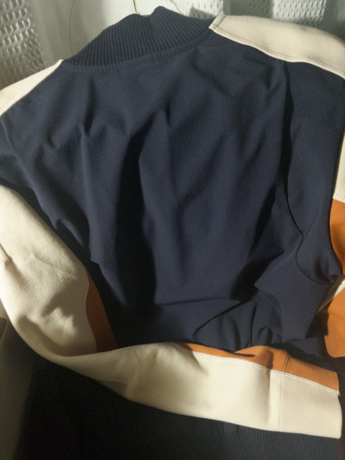 아디다스 바시티 자켓 상품이미지2