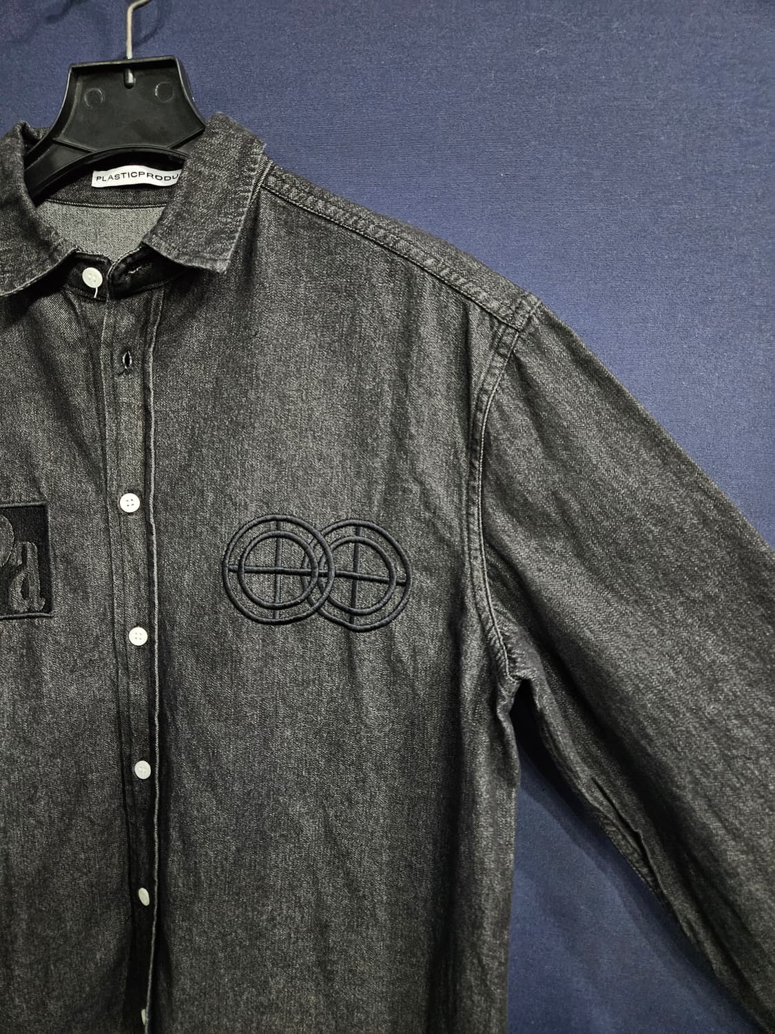 플라스틱 프로덕트 멜란지 블랙 남성 오버핏 90~95 데님 긴팔셔츠  상품이미지4