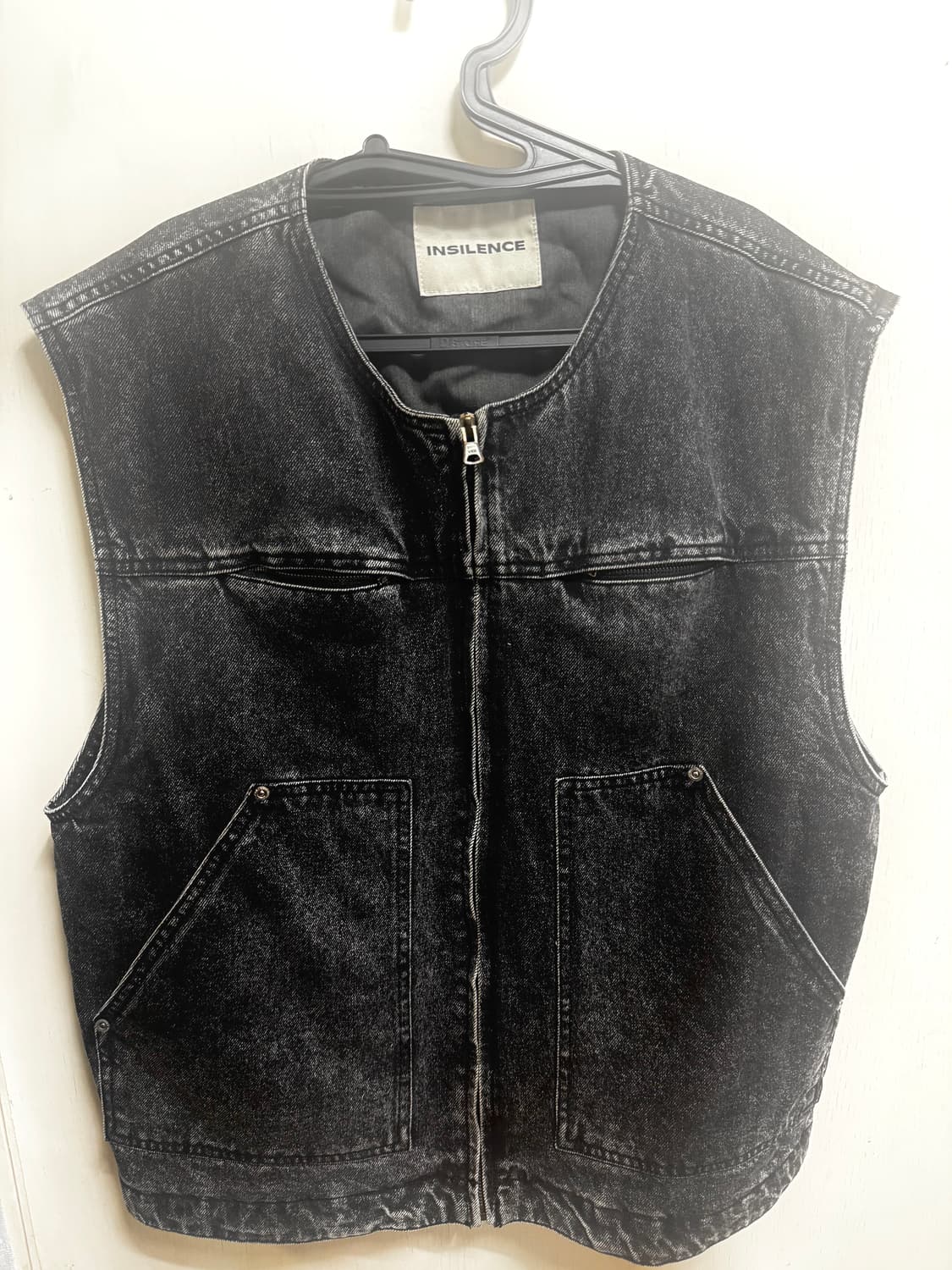 인사일런스 패디드 데님 베스트 상품이미지2