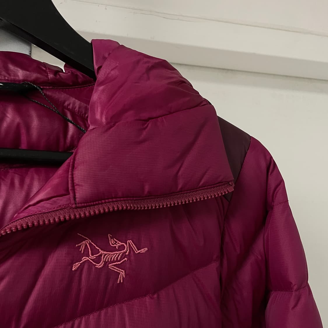 아크테릭스 패딩 M(W) 상품이미지4