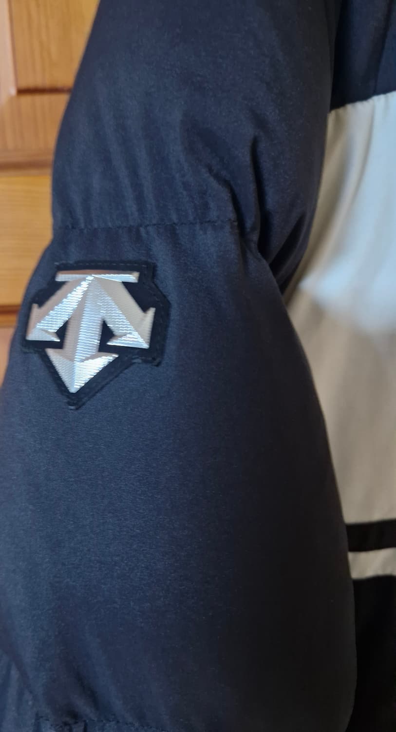 데상트 아우디스폰서 헤비다운 롱패딩 블랙100(실측105) 상품이미지6