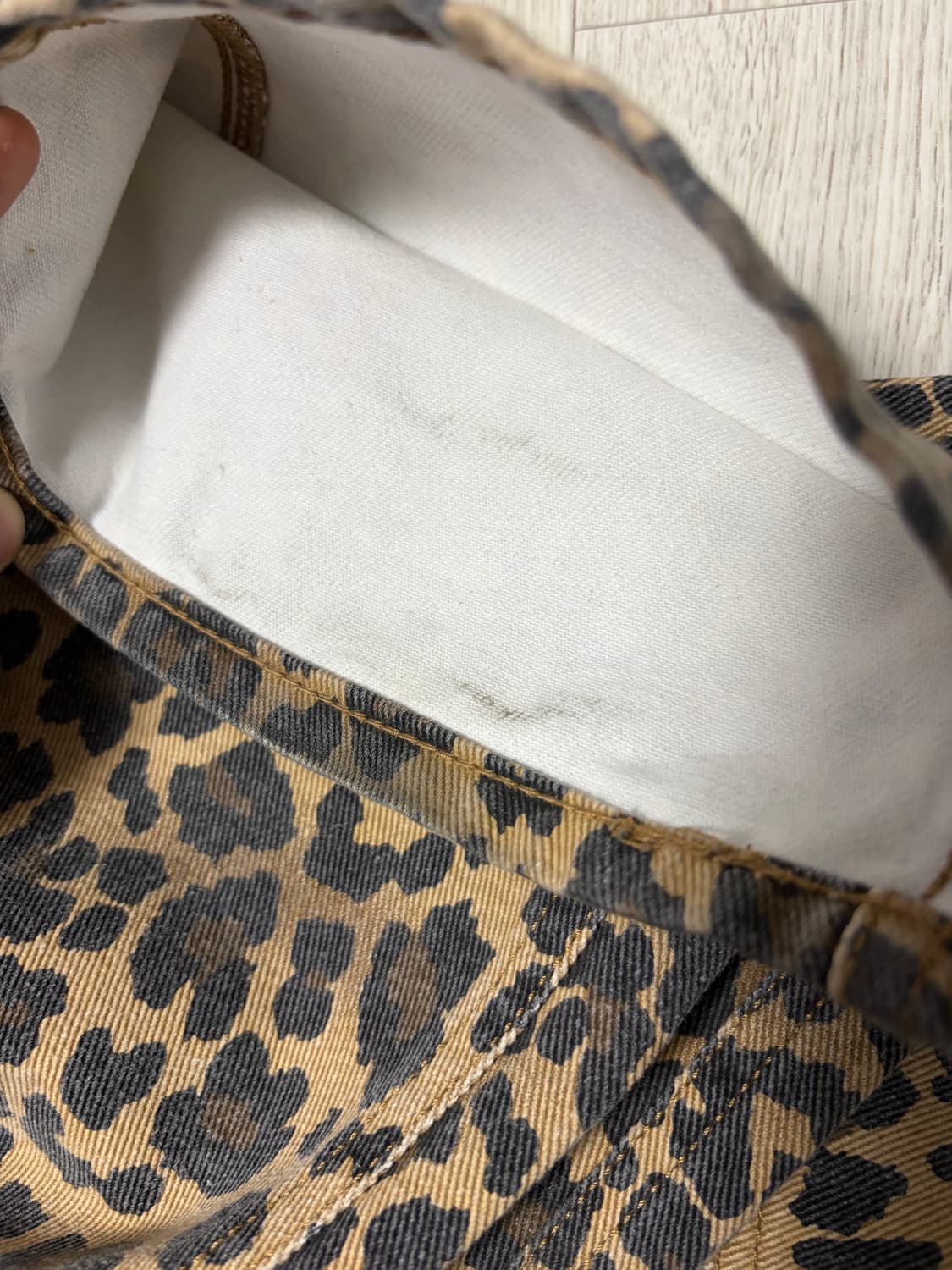 앤더슨벨 레오파드 카펜터 데님 팬츠 apa812m(BEIGE) 30사이즈 상품이미지6