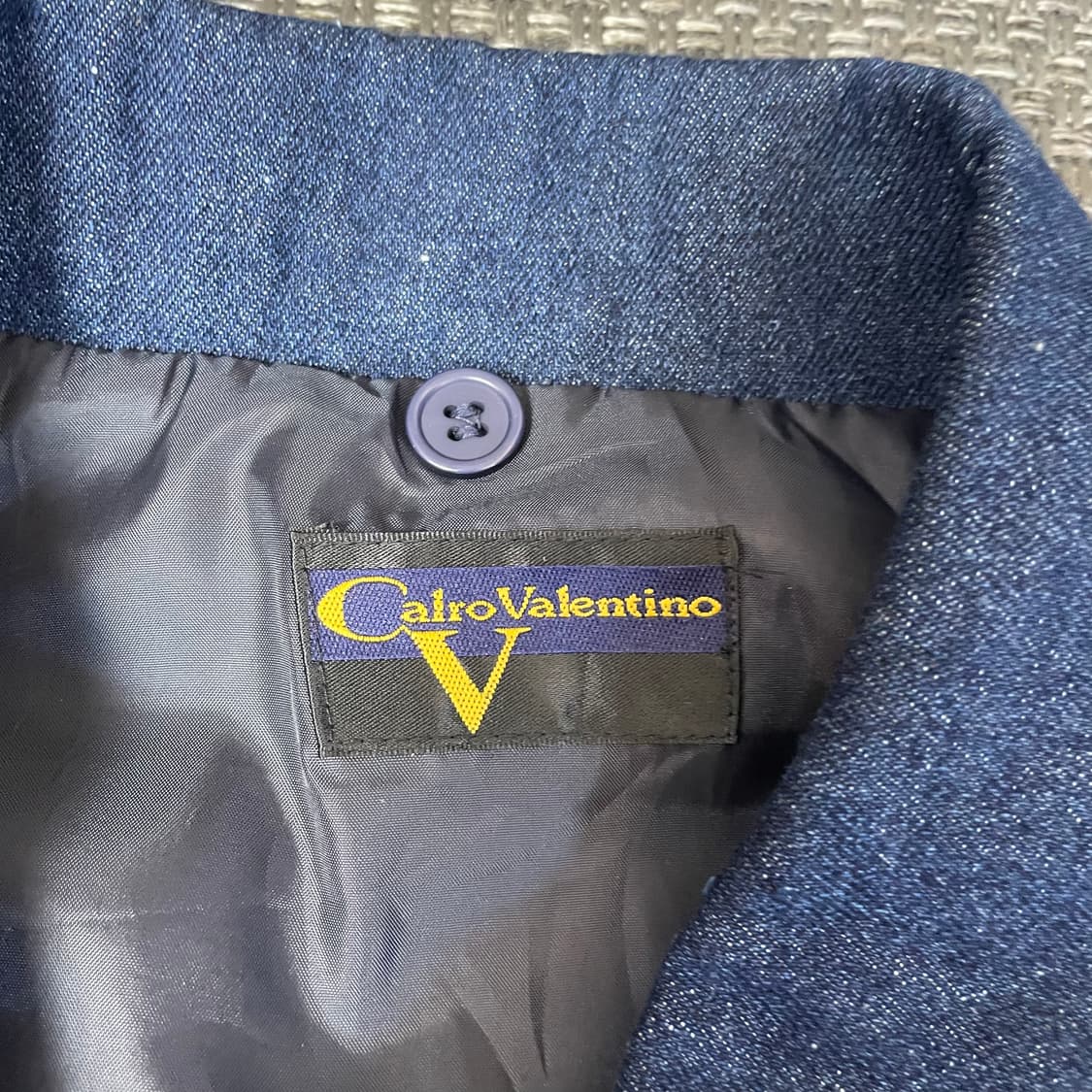 CALRO VALENTINO 진청 스웨이드 투포켓 데님 자켓 상품이미지4