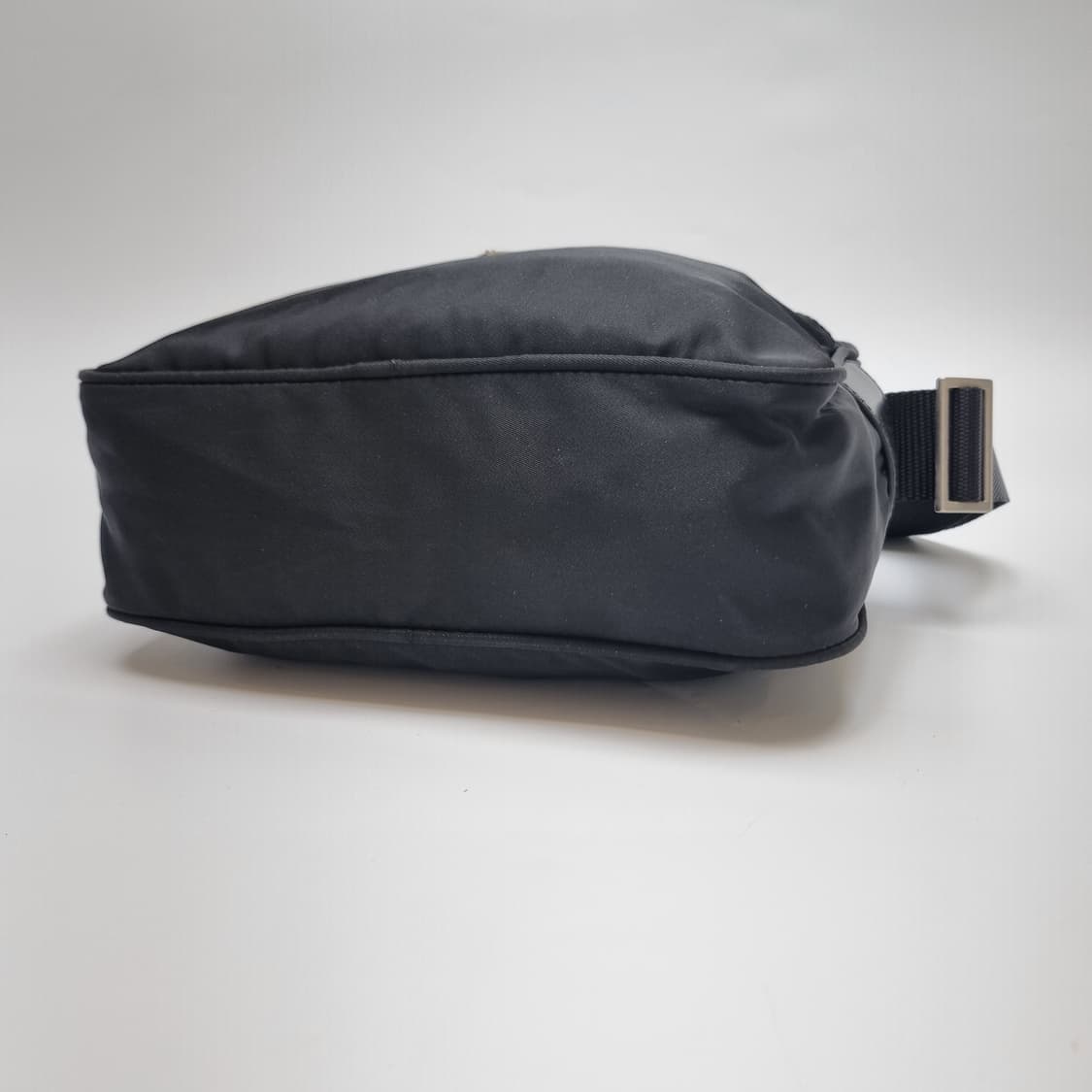 프라다 나일론 카메라백 숄더백 남여공용 (상급, BT0166) 상품이미지7