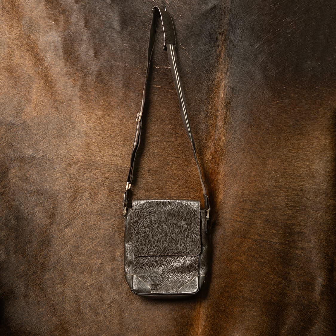 던힐 dunhill 레더 크로스 백  상품이미지2