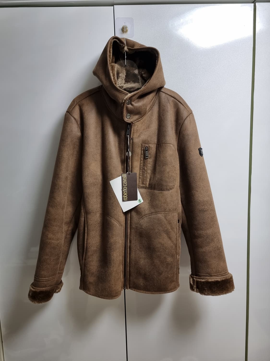 로베르토 까발리 초경량 무스탕 자켓 꼬냑색상 라지 사이즈 새제품 상품이미지2