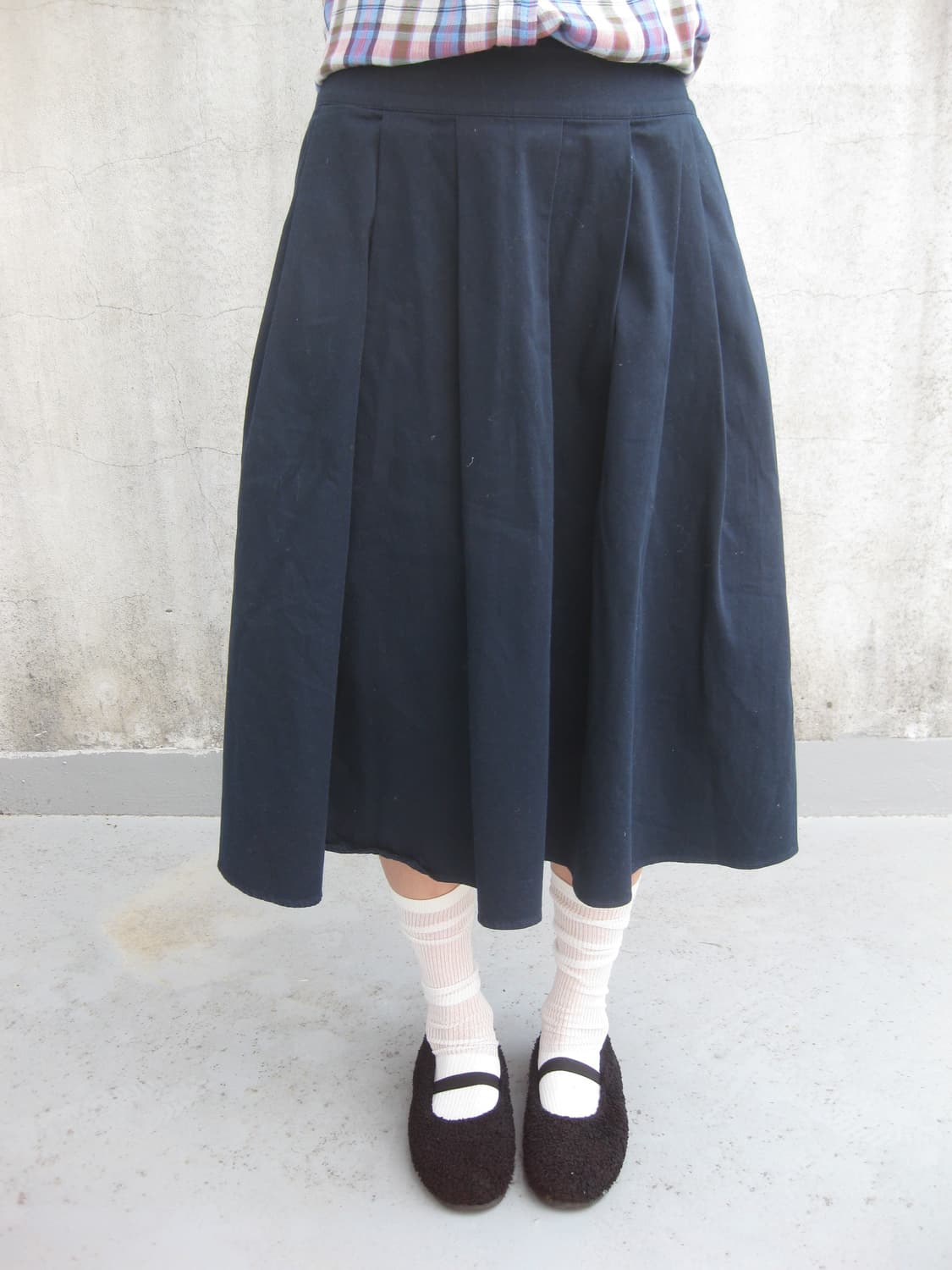 네이비 미디 스커트 상품이미지7
