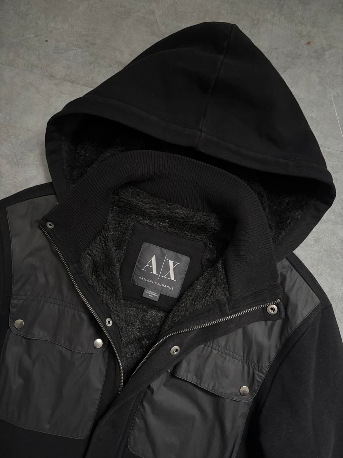 Armani Exchange 아르마니 익스체인지 블랙 퍼트리밍 후드집업  상품이미지3