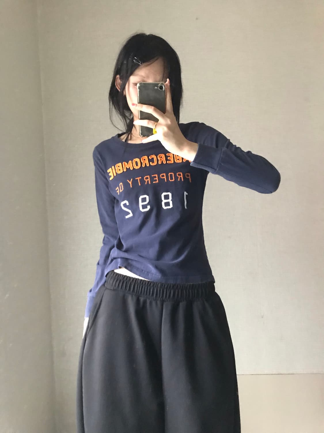 아베크롬비 네이비 롱슬리브 상품이미지3