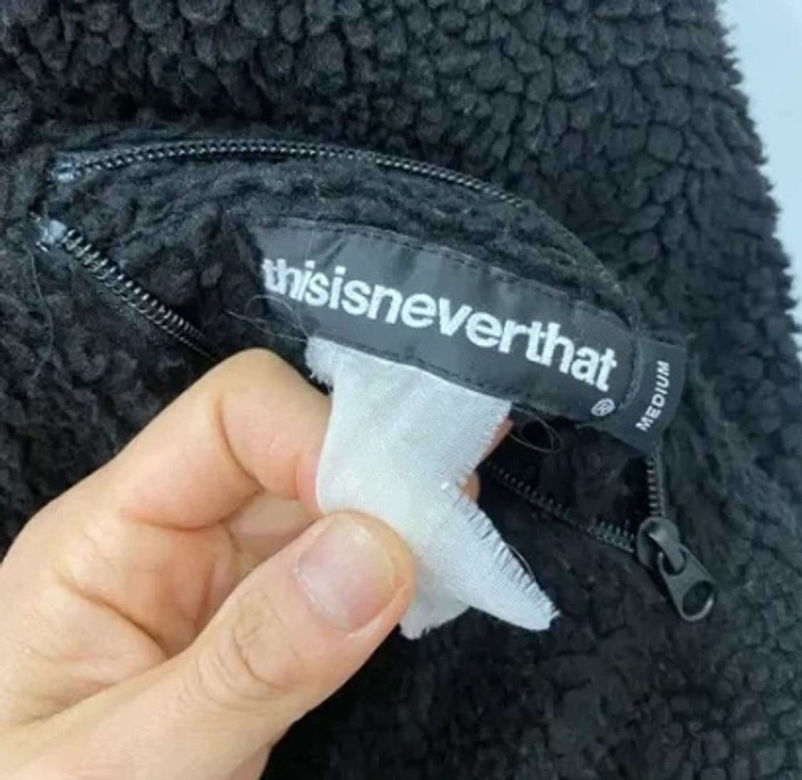 디스이즈네버댓 양면 후리스 패딩 (M) 상품이미지7