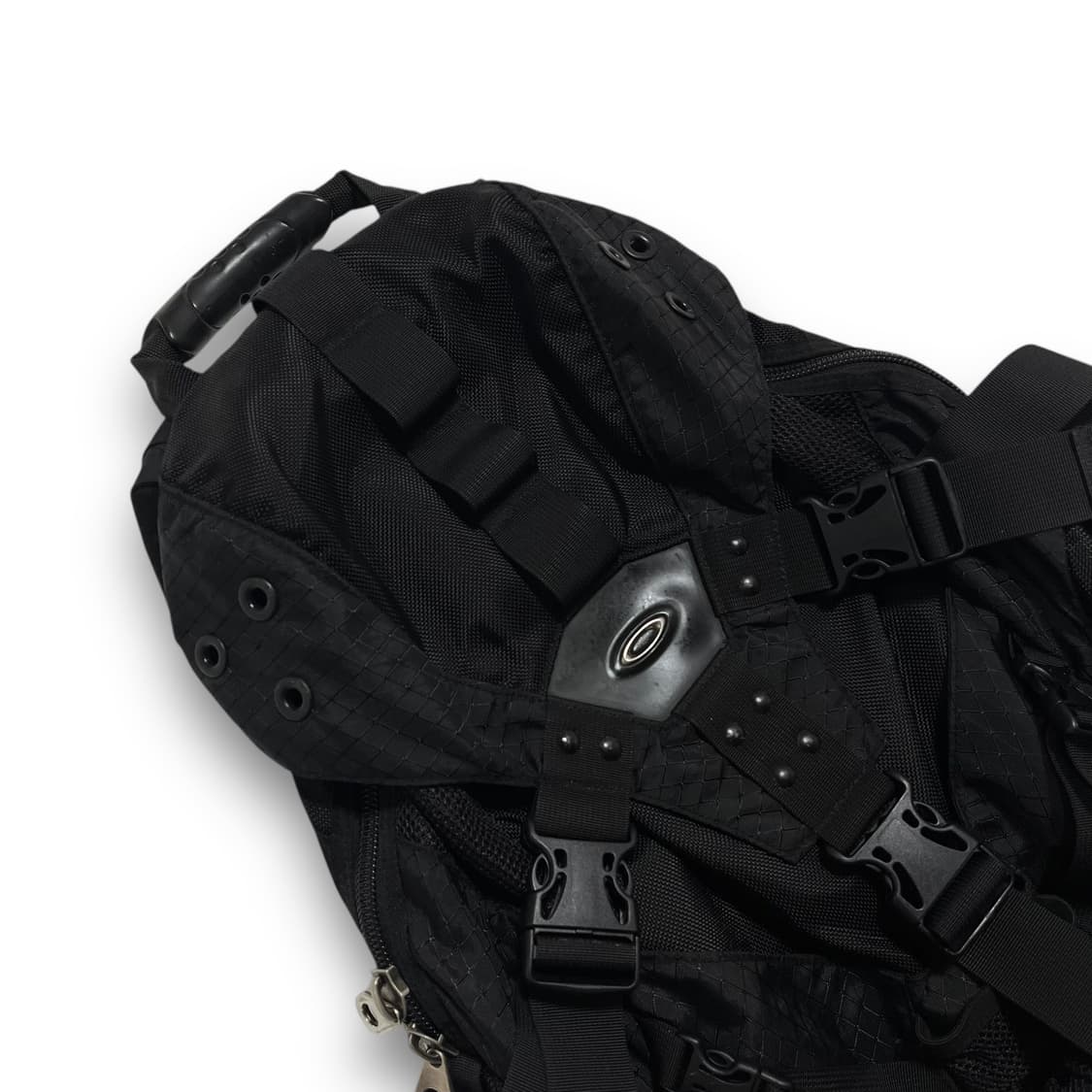 오클리 00s 아이콘 RC 딥 다크 빈티지 백팩 상품이미지2