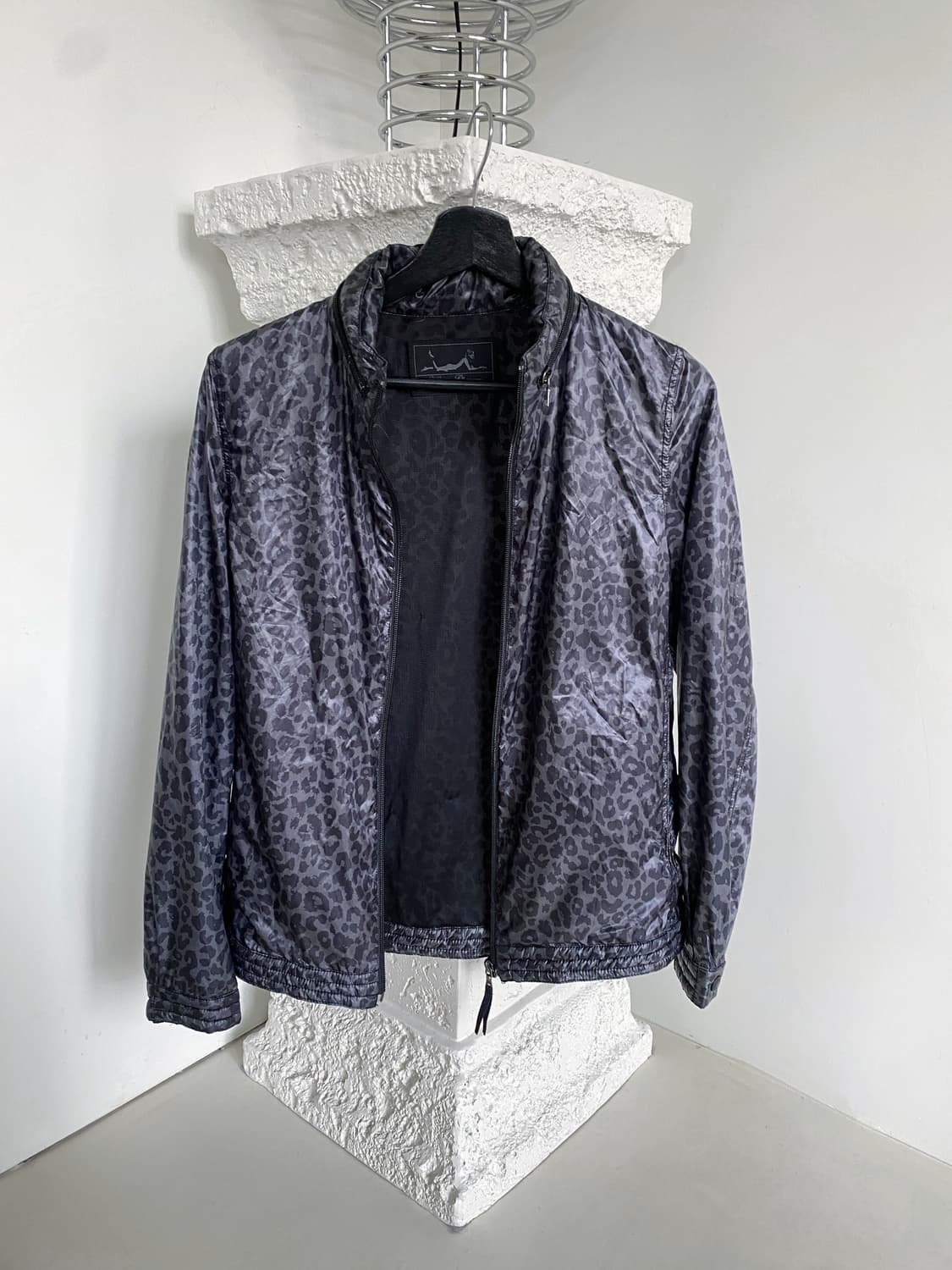 히스테릭글래머 레오파드 바람막이 상품이미지2