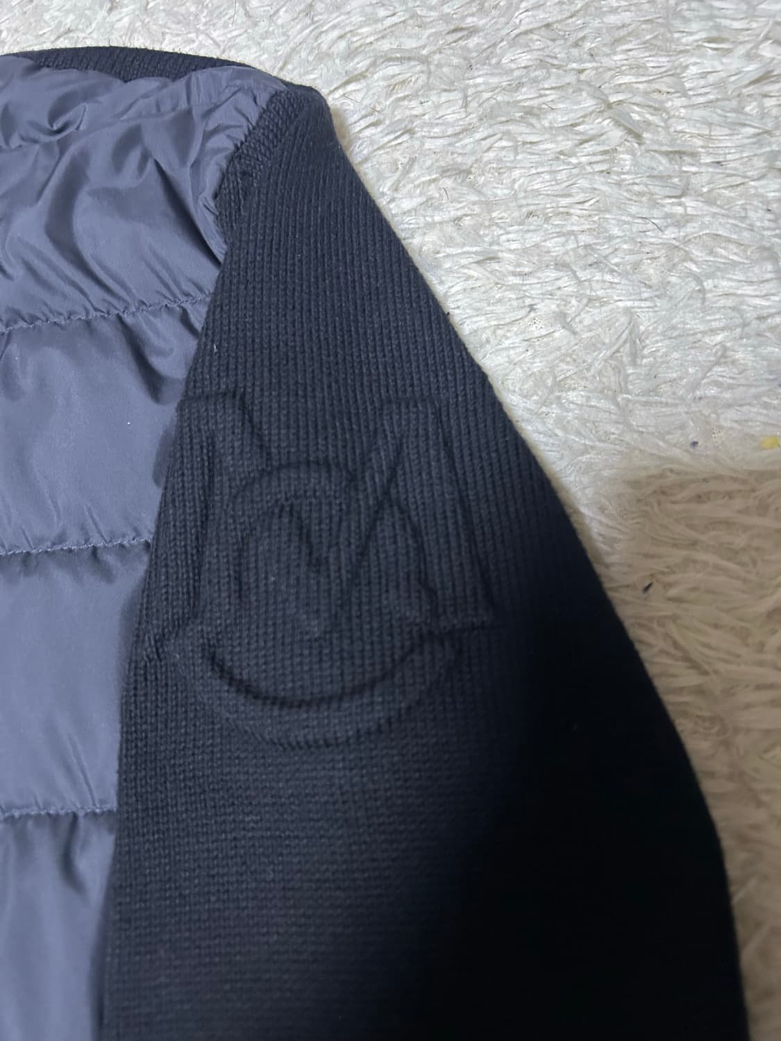 [22FW/XL] 몽클레어 트리콧 니트패딩 블랙 상품이미지3