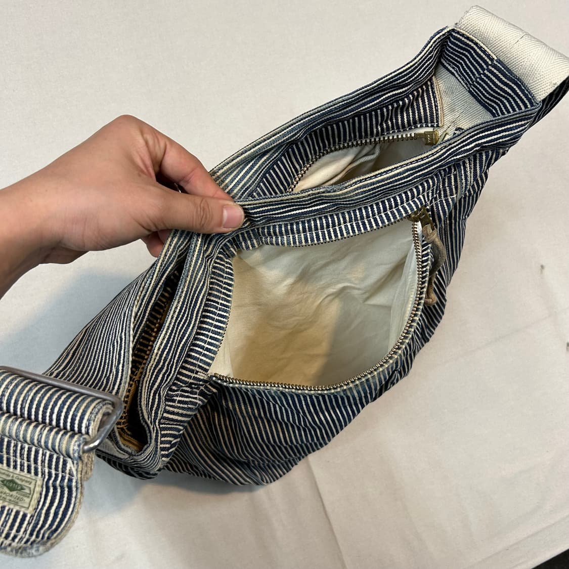 요시다 포터 히코리 숄더백 크로스백 상품이미지5