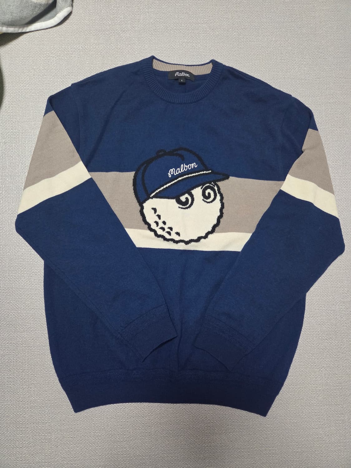 말본 니트 팝니다 상품이미지1