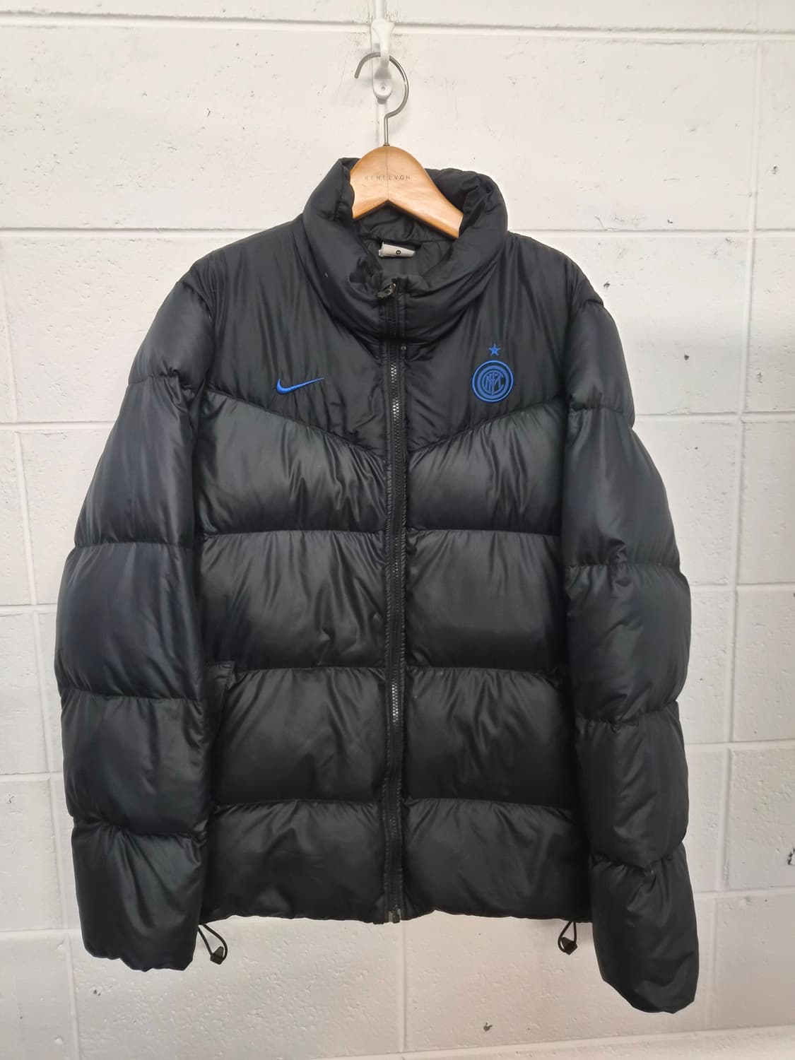 M/100) 나이키 인터밀란 덕다운 패딩 팝니다 상품이미지1